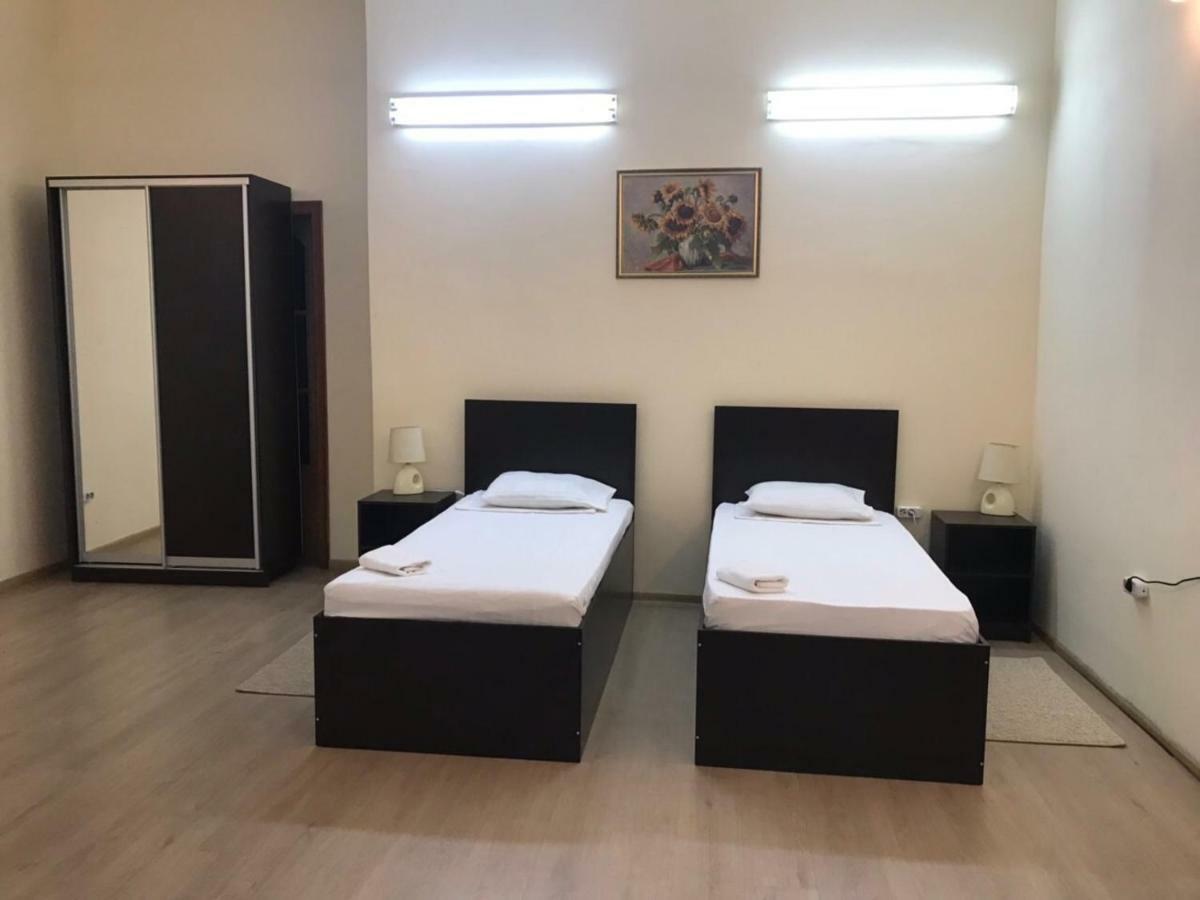 Mini-Hotel Verhovina Kiev Dış mekan fotoğraf